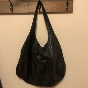 Genuine leather shoulder bag